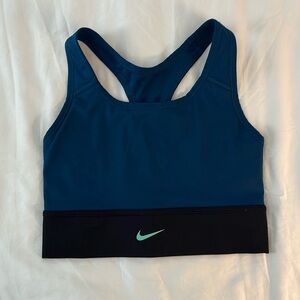 NIKE sports bra